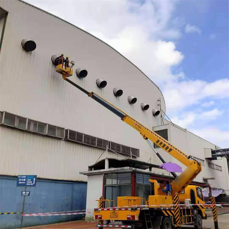 盐城盐都高空作业车出租服务：专业广告牌安装解决方案